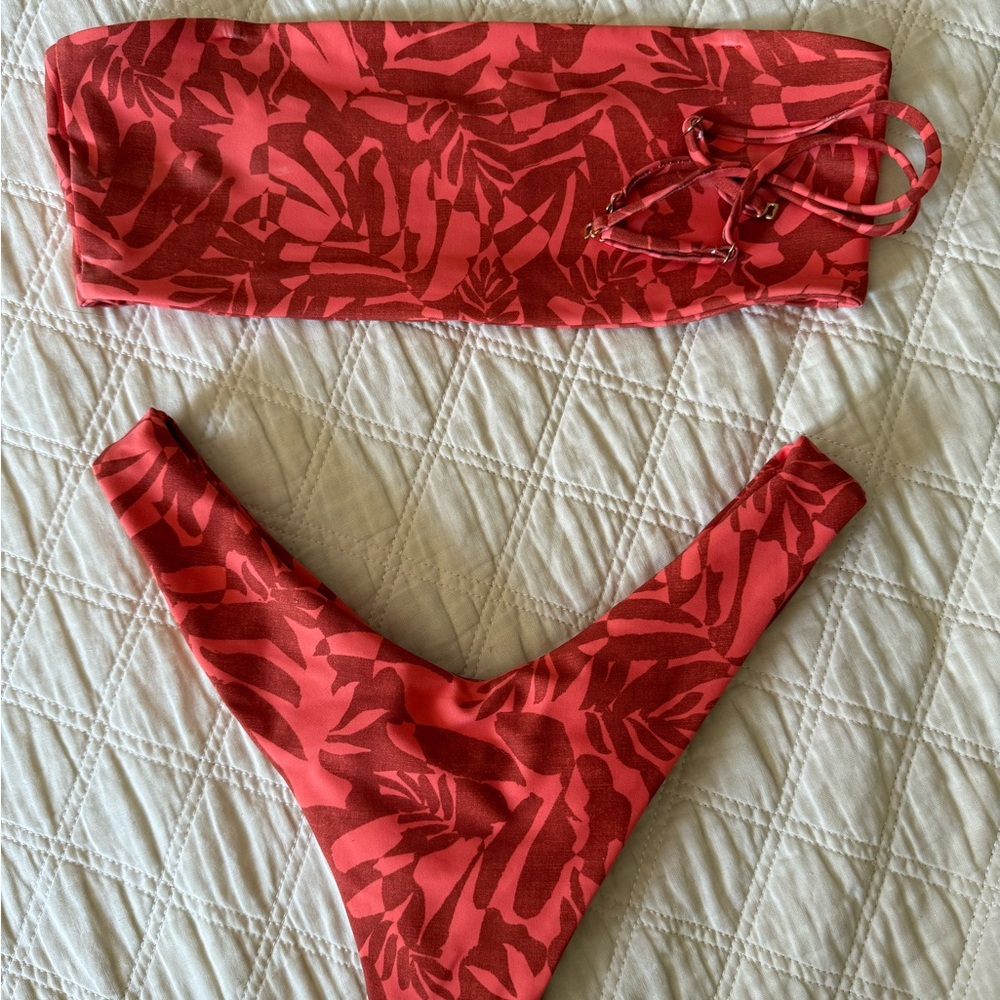 Skatie swim bikini set in Paloma
